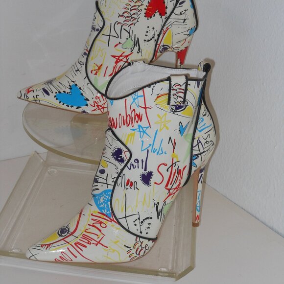 FASHION NOVA MULTI-COLOR ANKLE BOOTS SIZE 10 MEDIUM - Picture 1 of 5